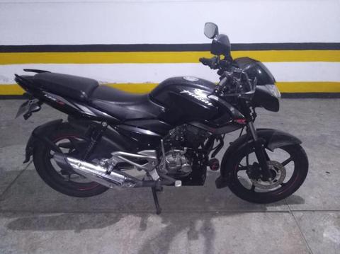 Moto Pulsar 135