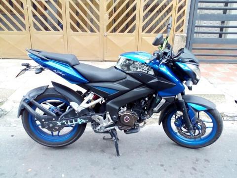 PULSAR NS 200