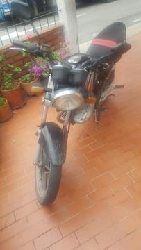 Suzuki Gs125 Modelo 2012