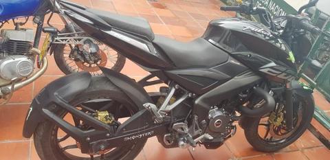 Moto Pulsar Ns 200