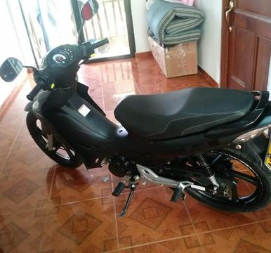 Vendo o Permuto Viva R Style 2018