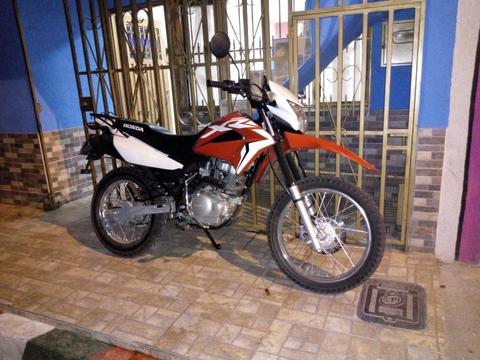 Vendo Moto Xr150l Modelo 2019