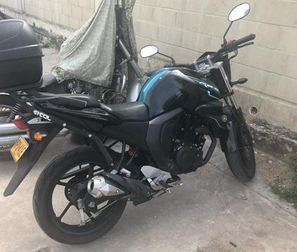 Moto Yamaha Fz 150