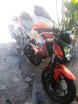 Vendo Moto Kawasaki 250 Modelo 2017 14 M