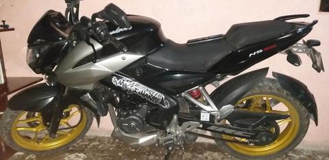 Vendo Pulzar 200ns