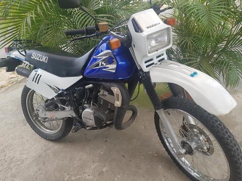 Moto Ts Suzuki Colombiano