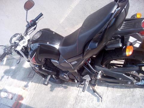 Vendo Moto Fz Modelo 2015