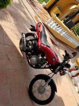 Moto Ax4