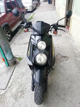 Motocicleta Scooter