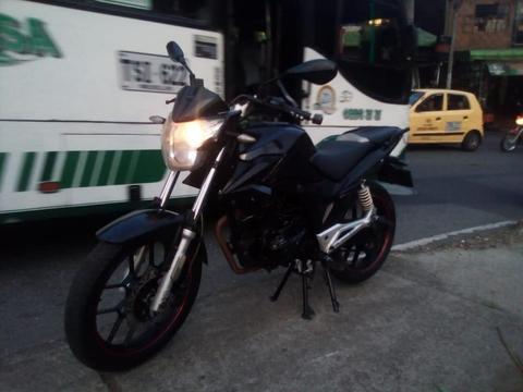 VENDO AKT 150 RTX MODELO 2014 2100000