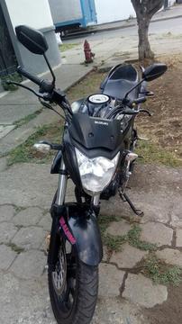 Vendo Moto Suzuki Modelo 2017