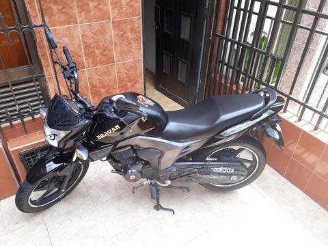 Vendo Moto Honda Invicta 150 Mod 2015