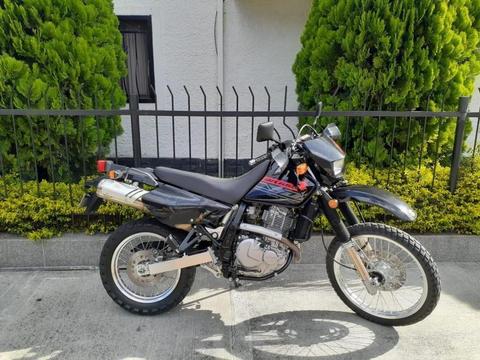 Vendo DR 650 2019 COMO NUEVA