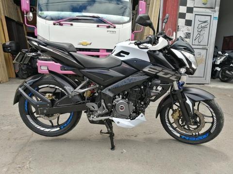 Pulsar Ns 200 2019