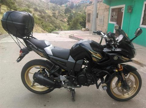 Vendo Moto 2012