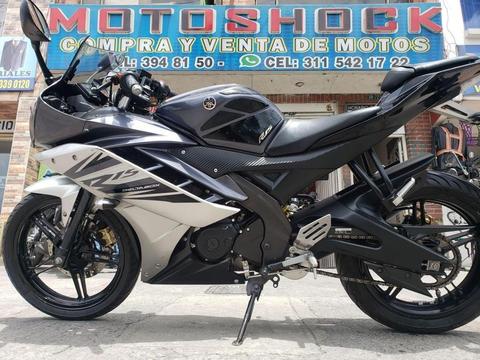 YAMAHA R15 2017