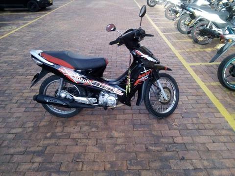 vendo moto best125