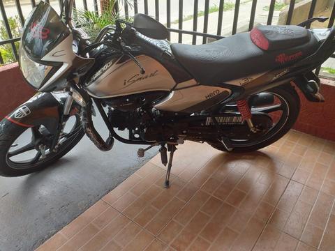 Vendo Splendor Ismart Modelo 2017