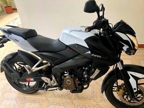 Pulsar Ns 200 Como Nueva 2017-10mil,km