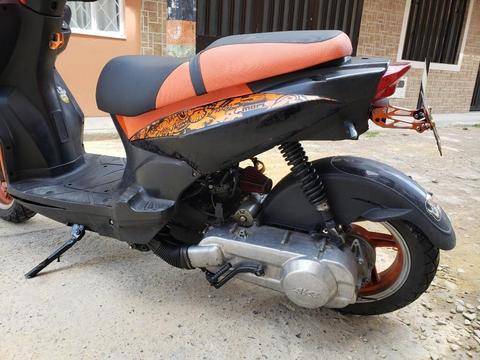 Vendo O Cambio Hermosa Moto Precio Negoc