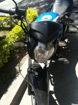 Vendo Moto Akt Evo Ne150