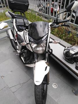 Vendo O Permuto Moto Hero Trhiller Sport