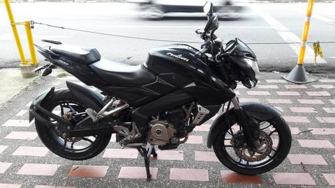 PULSAR 200 NS 2014 VENPERMUTA