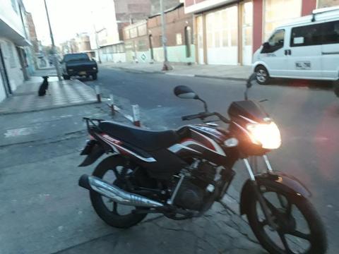 Vendo Moto Tvs Modelo 2019