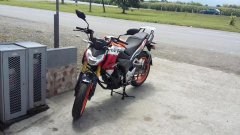 VENPERMUTO HONDA CB190 REPSOL POR CARRO, DOY DIFERENCIA