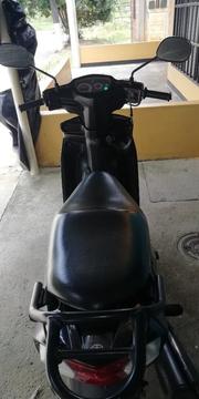 Vendo Moto Yamaha Cripton 115