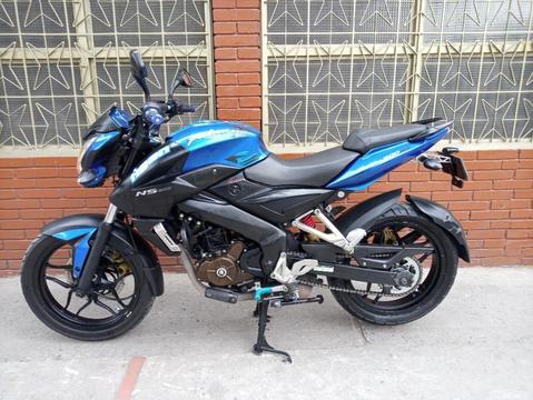 Pulsar Ns 200