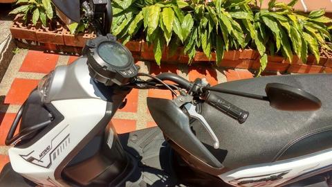 Se Vende Hermosa Bws X 2015