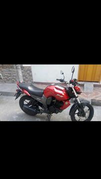 Vendo FZ16 Buen estadollantas nuevaspapeles calarcaquindio