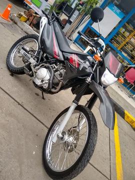 Yamaha Xt 125cc Modelo 2014 Valluna