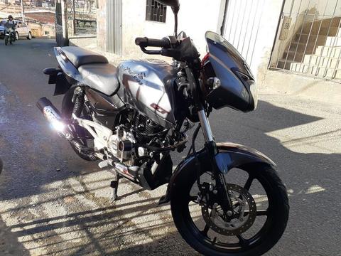 Hermosa Pulsar Gtpro 180 Todo Al Dia