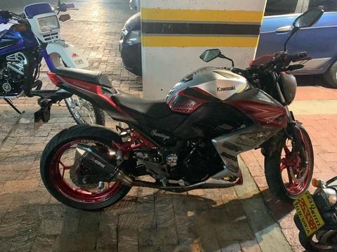 Vendo Moto Kawasaki Modelo 2016