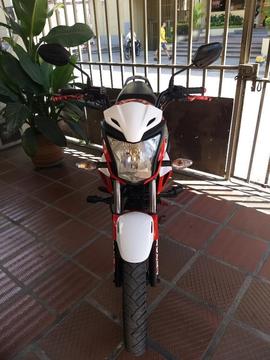 Vendo Honda Invicta 2016