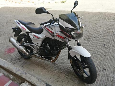 Pulsar 220 2013