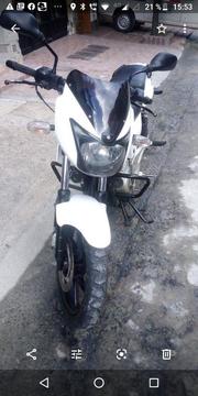 Vendo Pulsar 180 Ug, Modelo 2012