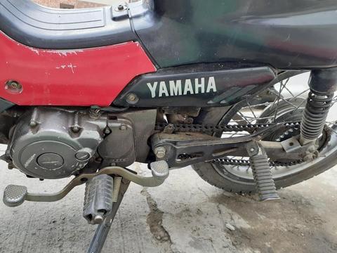 Yamaha Barata 1200 Papeles hasta Diciemb