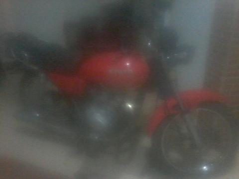 Vendo Moto