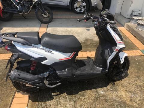 AKT Dinamic Pro 125 con solo 393 Kms