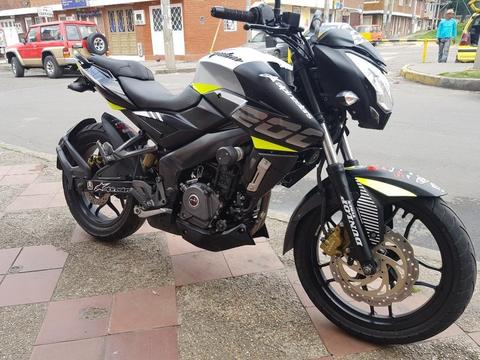 Pulsar Ns 200