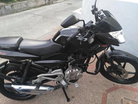 se vende Moto pulsar 135 Modelo 2016