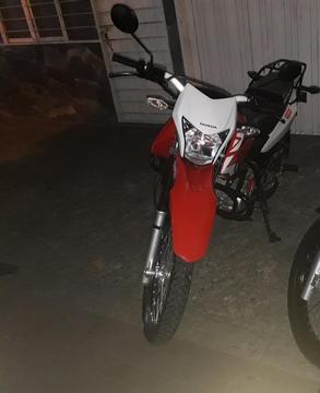 Vendo Xr 150l Modelo 2020, 3000 Km
