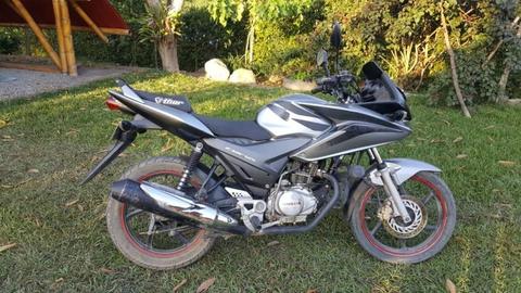 Vendo moto cbf 125 mod 2010