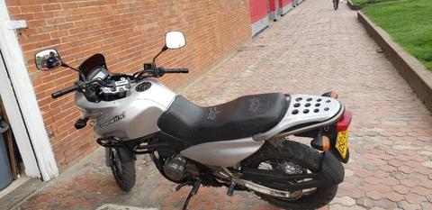 Vendo Moto Excelente Estado