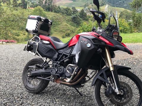 BMW GS 800 ADVENTURE 2014 ROJA 28.000KMS 3MALETAS