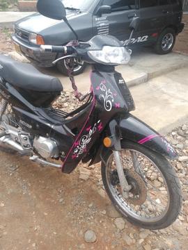 Vendo Moto Akt 110