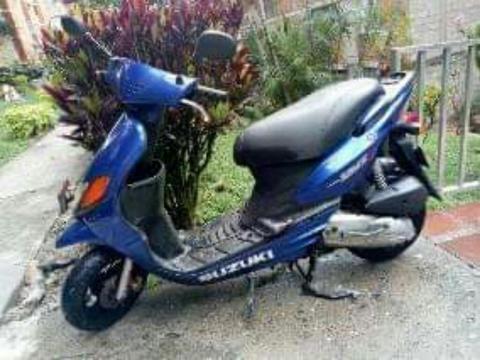 Vendo Moto Suzuki Space